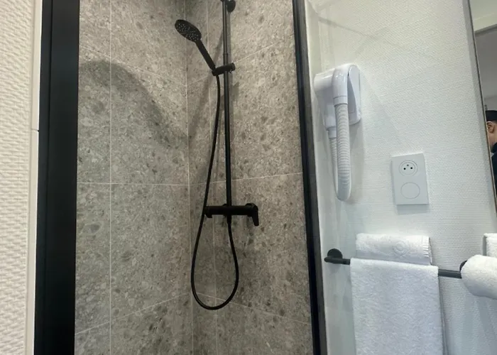 Les Remparts Hotel 2*